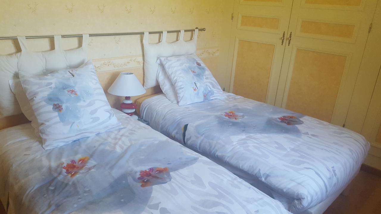 Bed and Breakfast Camden House Aubry-le-Panthou Экстерьер фото
